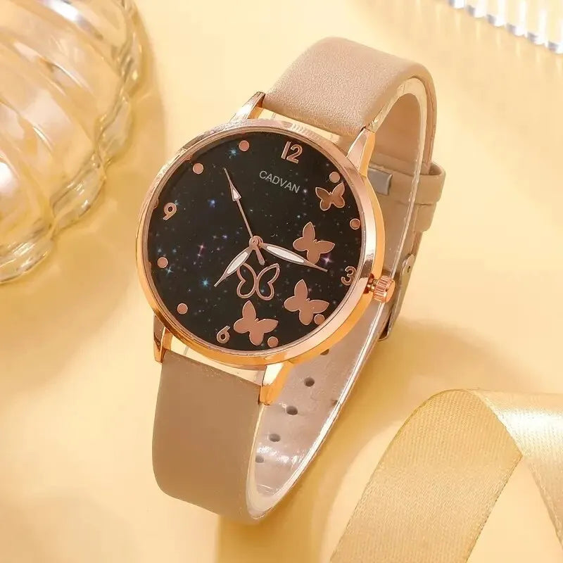New Arrival Women Leather Belt Watches with Bracelets Set